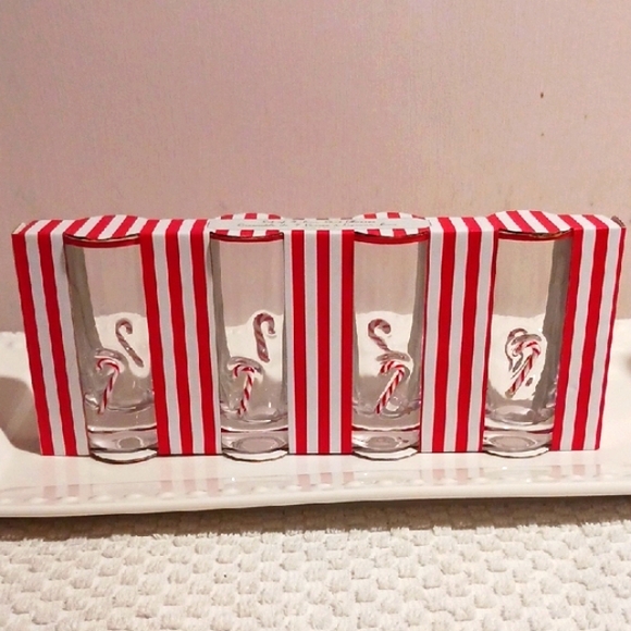 Candy Cane Shot Glasses  Set Of 4 Red and White Stripe - Picture 2 of 6